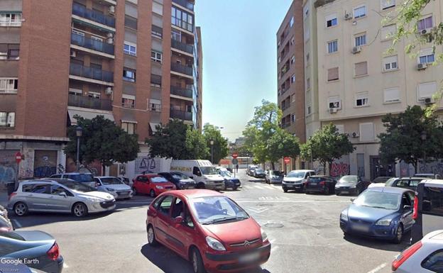 Valencia peatonaliza una calle del centro para crear una nueva plaza de más de 1.200 metros cuadrados