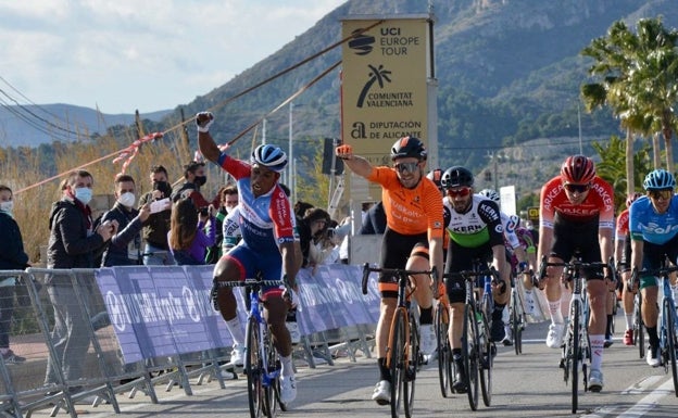 El ciclismo mundial se pone en marcha con la Clàssica Comunitat Valenciana-1969