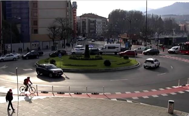 La Policía Local intercepta al conductor de un autobús escolar que da positivo en cocaína en Valencia