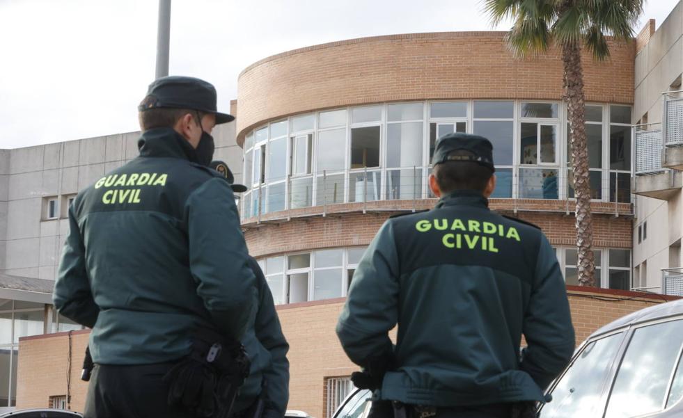«Los guardias intoxicados han priorizado la vida de los ancianos a las suyas»