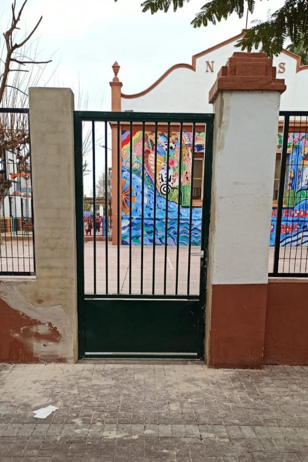 El Ayuntamiento mejora las entradas de Les Comes y de la Casa de la ...