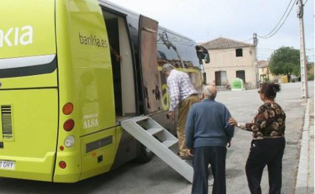 El aviso de Caixabank a miles de clientes