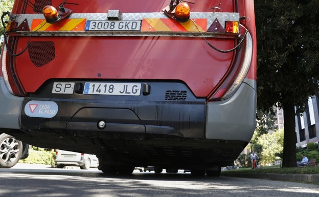 Más frecuencia y una parada en el Hospital. Propuestas para mejorar el autobús de l'Alcoià-Comtat