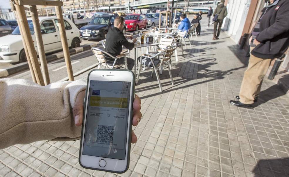 El pasaporte Covid se relaja en los bares