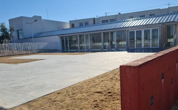 Anulan el archivo de la causa penal por la compra del solar del Centro de Día de La Font de la Figuera por no estar motivado lo suficiente