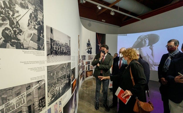 La exposición sobre la historia del Teatro Principal abre sus puertas en la Lonja