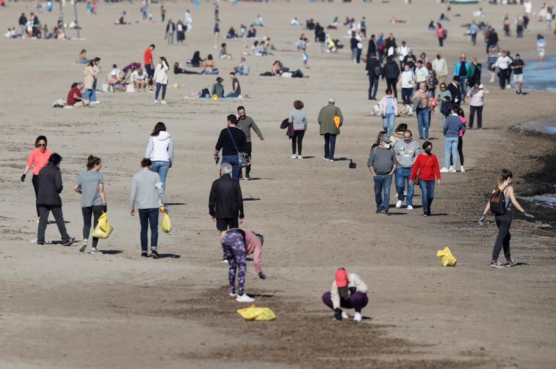 Valencia despide enero con tiempo primaveral