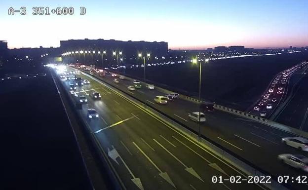 Más de 11 kilómetros de atasco dificultan la circulación en Valencia