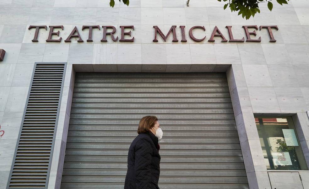 El Ayuntamiento da licencia al Micalet sin investigar la falta de permisos durante años