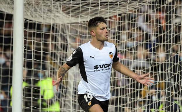 El árbitro del momento más amargo de Hugo Duro y que desesperó a Mestalla pitará el domingo al Valencia