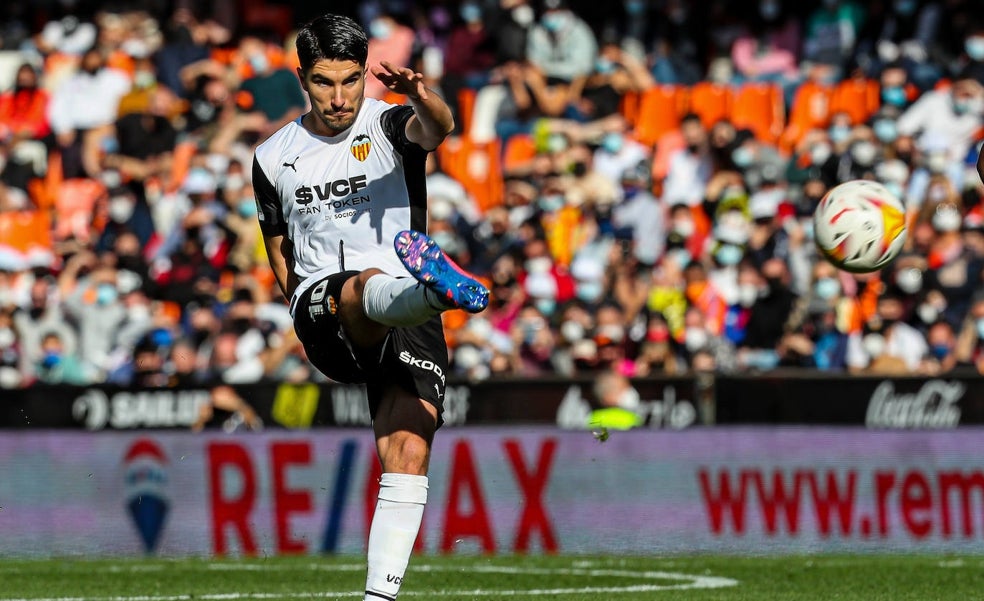 Un Mestalla lleno para buscar la final de la Copa del Rey