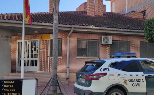 Investigado por pinchar las ruedas de 28 coches aparcados en la misma calle