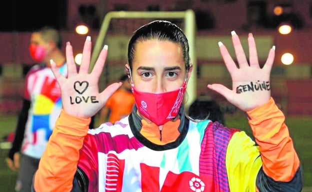 El amor sin límites de Rebeca por el fútbol