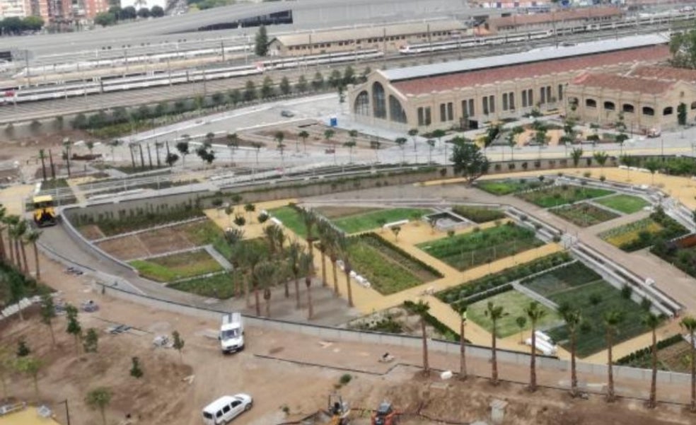 El Ayuntamiento aprueba la cesión de un muelle del Parque Central para subsede del IVAM