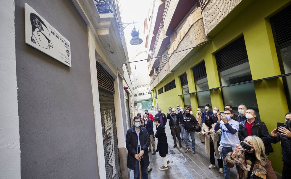 El penúltimo homenaje a Vicente Peris