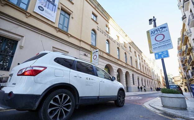 El Ayuntamiento de Valencia tramita 11.591 multas desde diciembre con las cámaras en Ciutat Vella