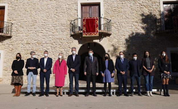 La empresa de bomberos suma su cuarto directivo a pesar de que sigue acudiendo a Tragsa para casi todo