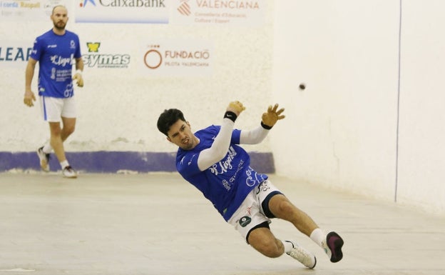 La Lliga2 comienza con dominio de las figuras