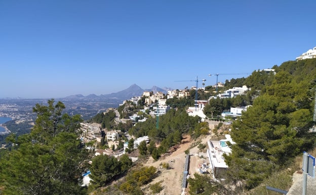 Hermetismo y silencio en la bulliciosa Altea Hills, la pequeña Rusia de la Marina Baixa