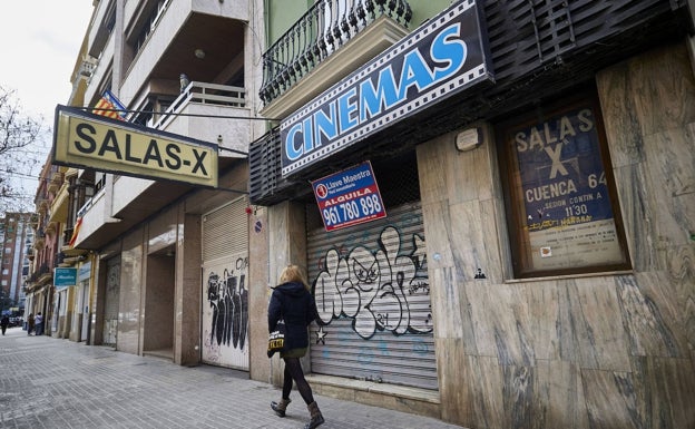 Cierra el cine X de la calle Cuenca de Valencia