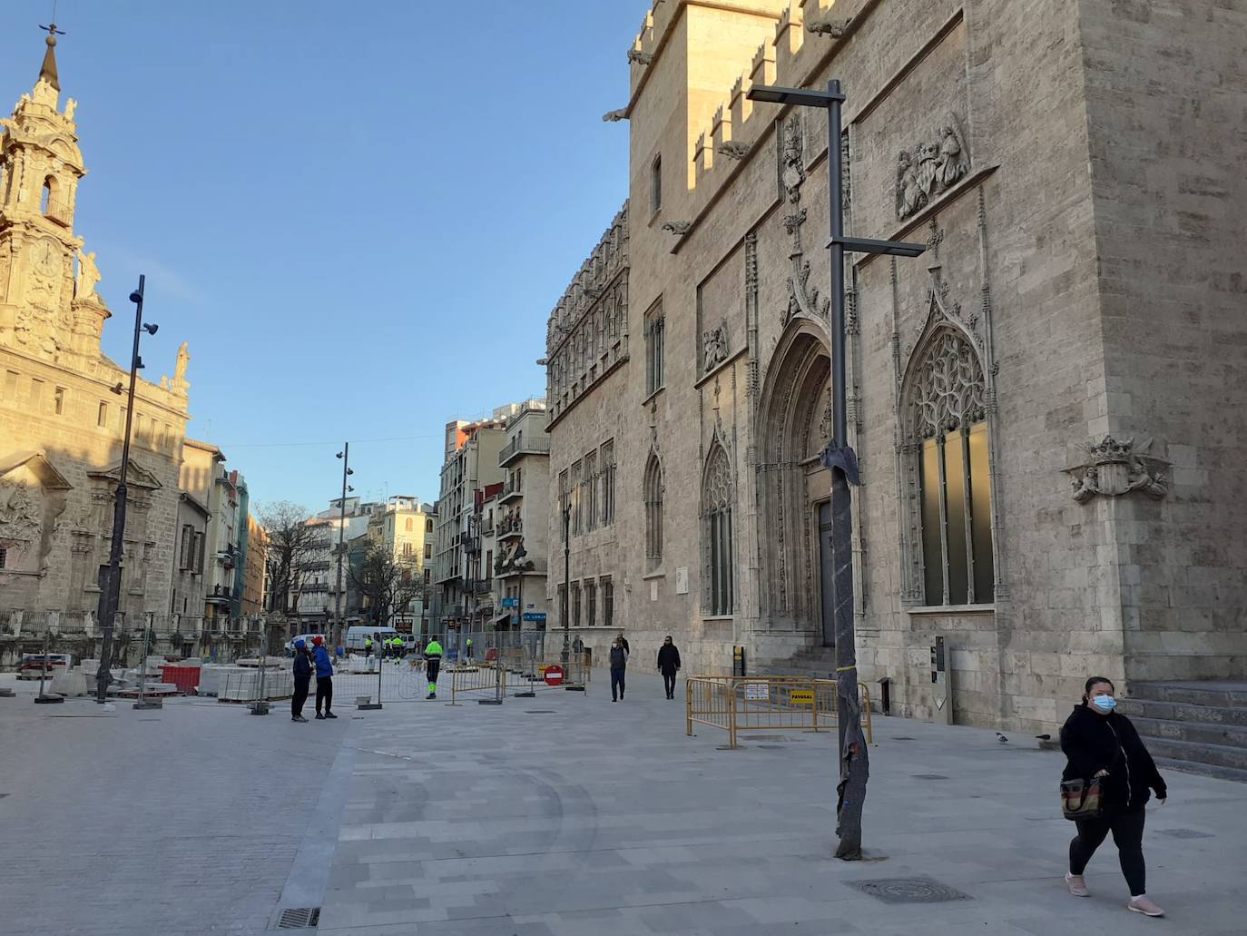 Las Fallas tendrán que distanciarse de medio centenar de monumentos en el centro