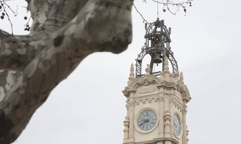 Valencia prohíbe dar los cuartos en relojes y campanarios