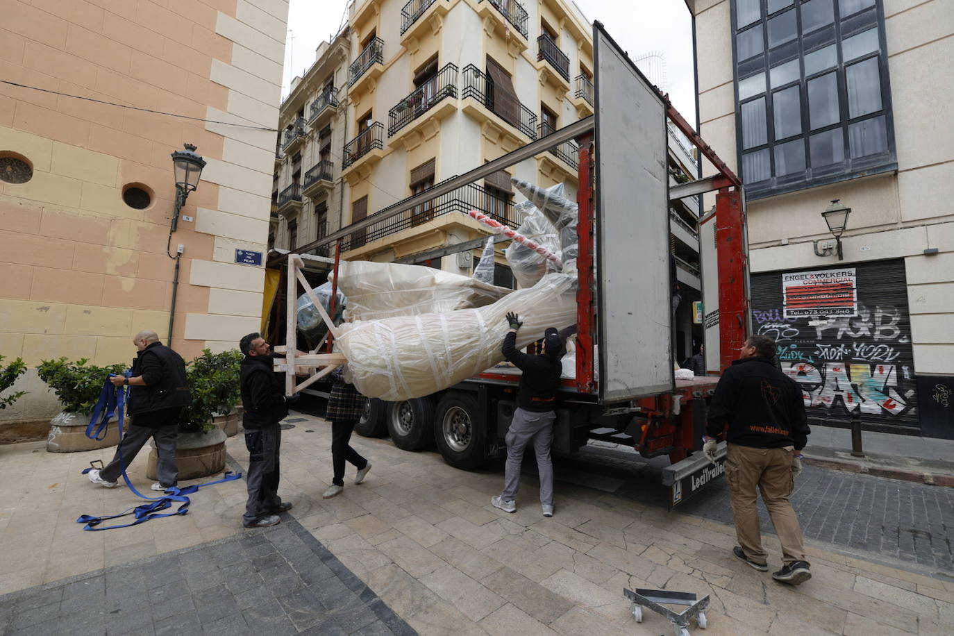 Llegan las Fallas de Especial a las calles