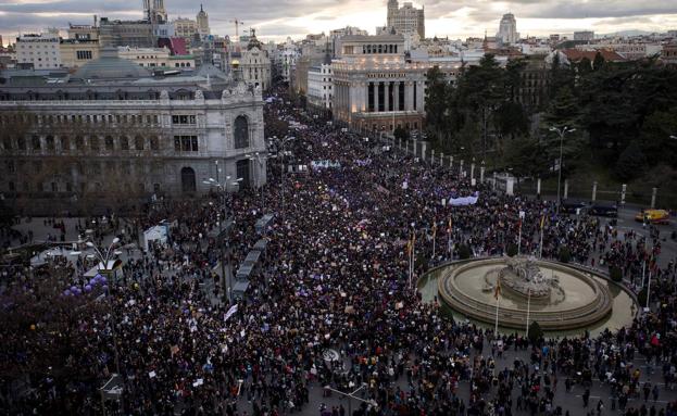 Por qué Madrid tiene dos manifestaciones el 8M y cuál es la oficial el Día de la Mujer