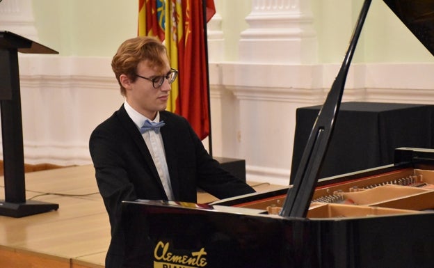 Arranca en Xàtiva el ciclo 'Pianíssim' con el concierto de Ferran López Carrasquer