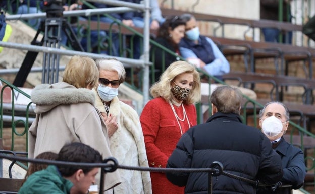 Las damas de la sociedad valenciana que no han querido perderse los 'victorinos'