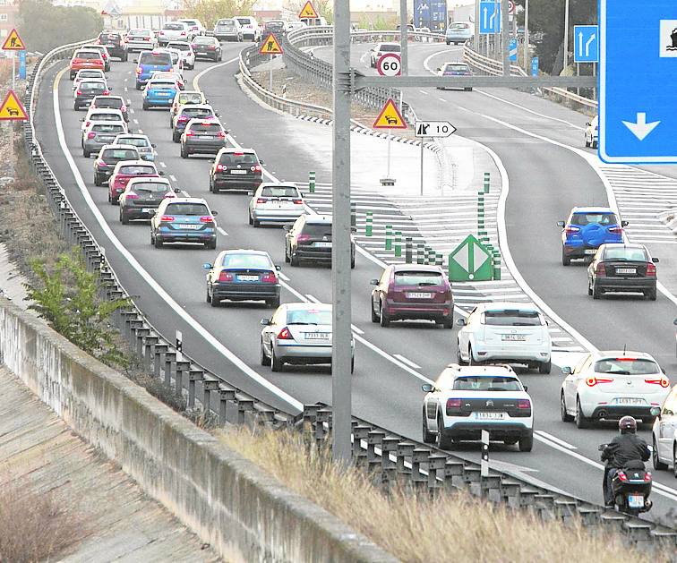 Los contratistas critican el decreto que compensa el alza de materias primas en las obras públicas