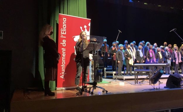 L'Eliana destinará 60.000 euros a ayuda humanitaria y fletará un bus para recoger refugiados