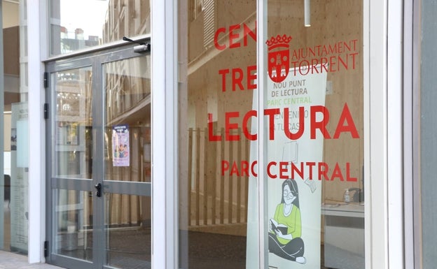 La nueva biblioteca de Parc Central de Torrent recibe más de 1.200 visitas en dos meses