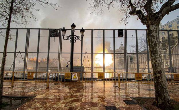 Carmen Martín: «Hemos sido fuertes y valientes, es el resurgir de las Fallas»