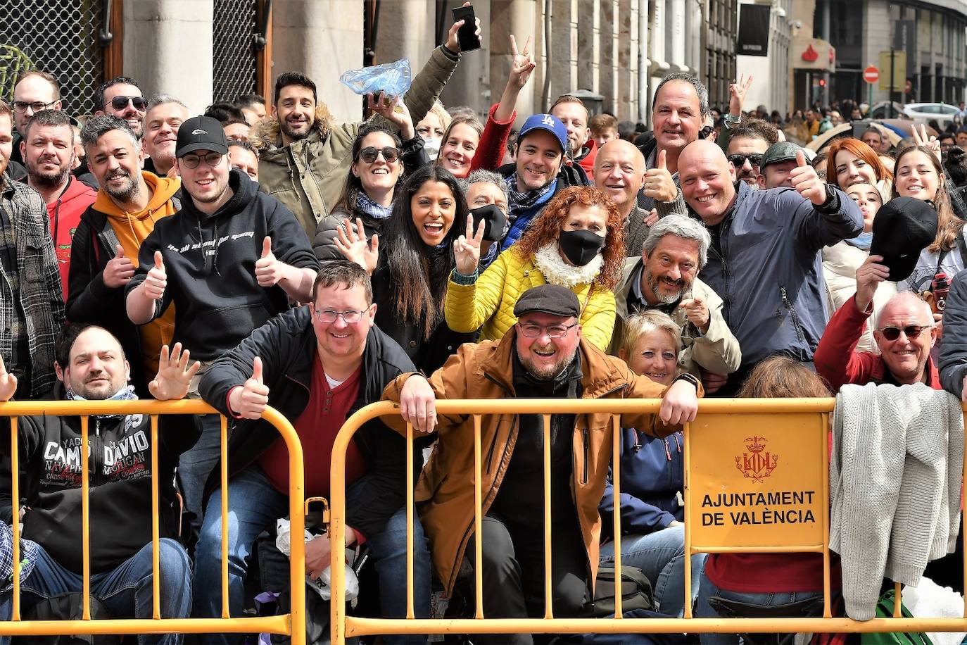 Búscate en la mascletà del 20 de marzo en Valencia