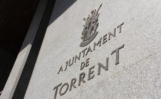 La comisión sobre el agua de Torrent determina que el modelo de empresa mixta es el «más eficiente y sostenible»