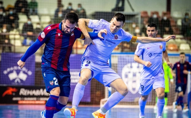 El temporal obliga a suspender el partido del Levante FS en Paterna