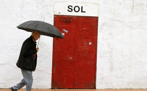 Suspendida la mascletà nocturna de la Magdalena debido a las lluvias