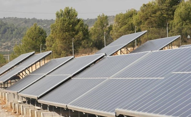 Més Compromís la Costera – la Canal se posiciona contra el decreto que pretende acelerar las macroplantas fotovoltaicas