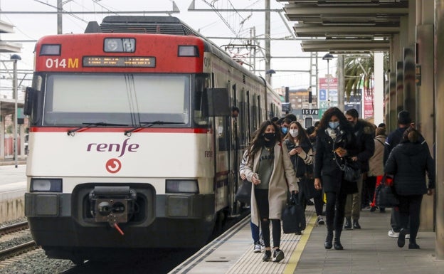 Una avería en un tren entre Nules y Burriana provoca retrasos de hasta 17 minutos en la red de cercanías