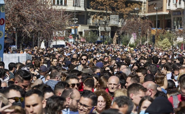 La incidencia se dispara y la Comunitat vuelve al riesgo alto de contagios