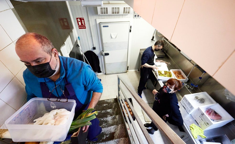 Bares y restaurantes valencianos a medio gas por la huelga del transporte