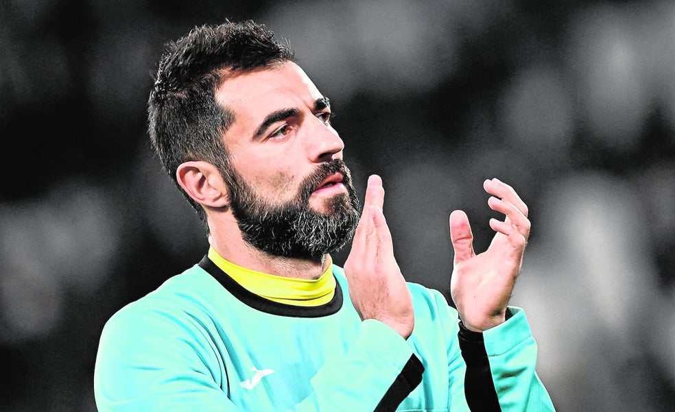 Raúl Albiol, el campeón del mundo que volvió a nacer