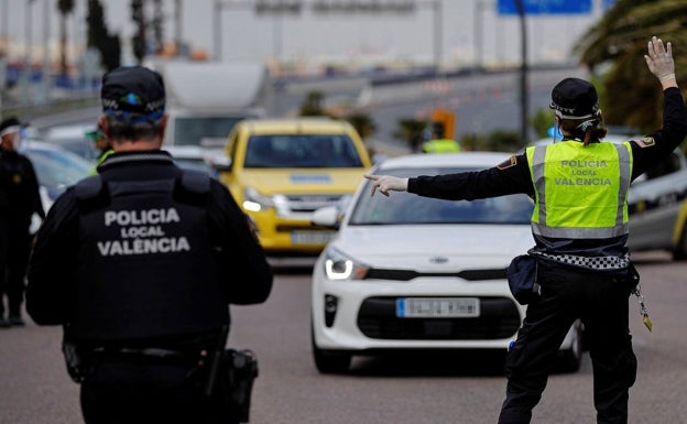 El refuerzo de controles de tráfico en Valencia se salda con ocho detenidos