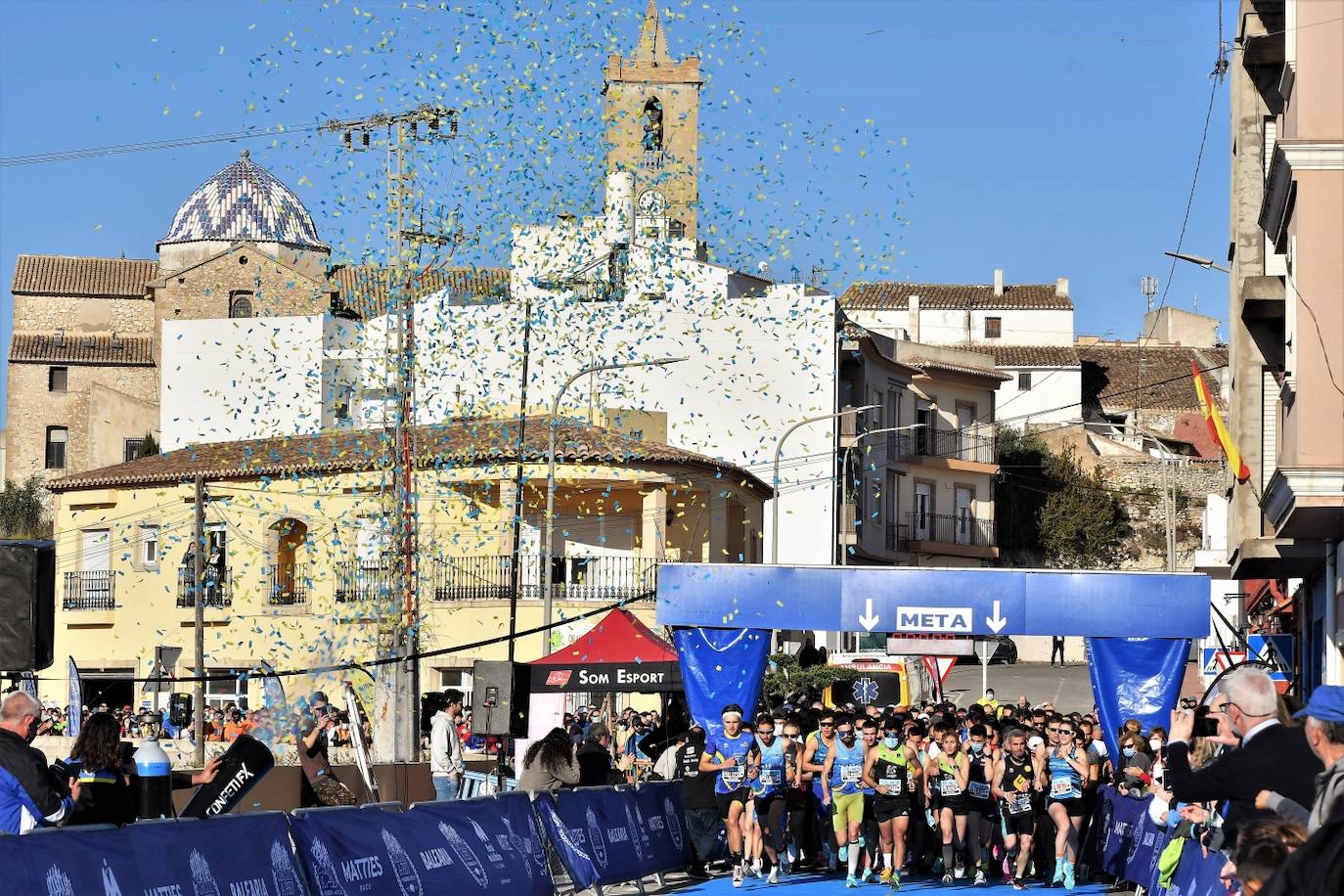 Búscate en la 5º Volta a Peu El Poble Nou de Benitatxell