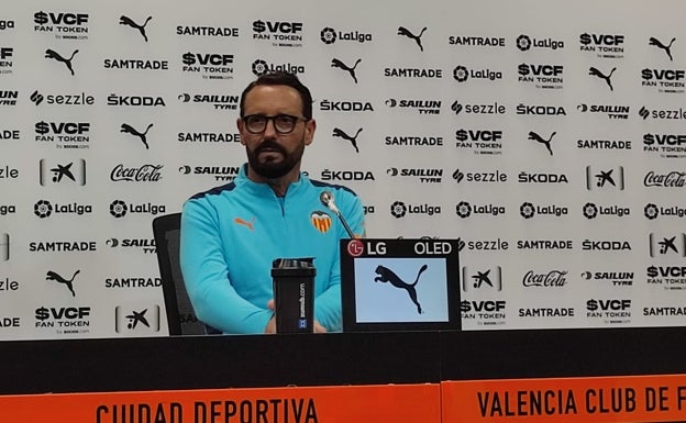 Bordalás: «Intentaremos dosificar a los jugadores que están en mejor estado de forma para afrontar la final de Copa»