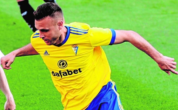 Juan Cala vuelve a cargar contra Diakhaby