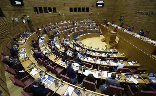 Les Corts se queda a dos velas