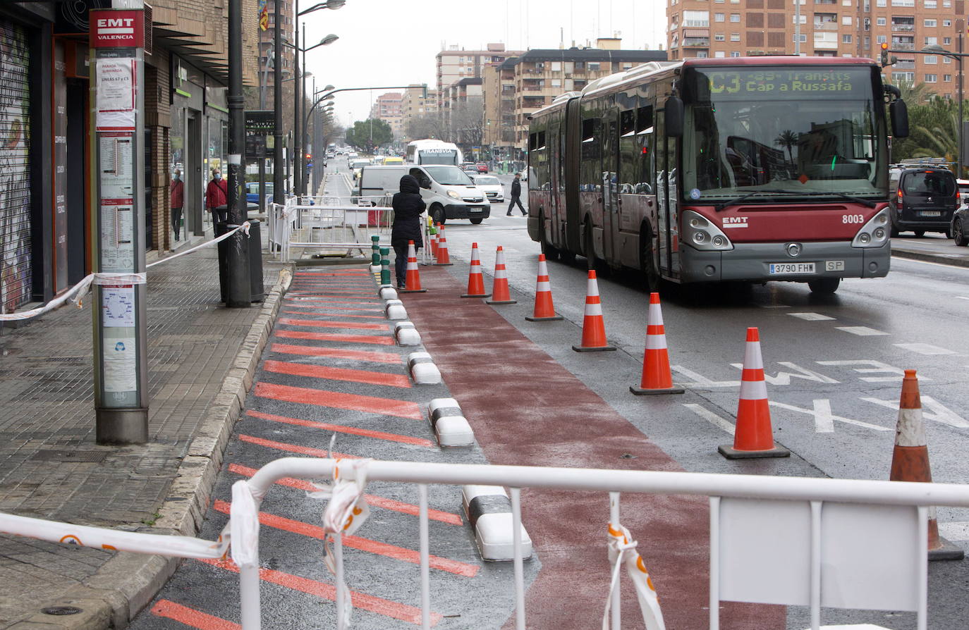 Los taxistas denunciarán la reforma de la avenida Pérez Galdós de Valencia por «insegura» para sus clientes