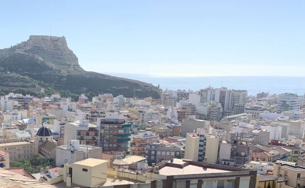 Alicante, entre las cuatro ciudades españolas más buscadas por los europeos para Semana Santa